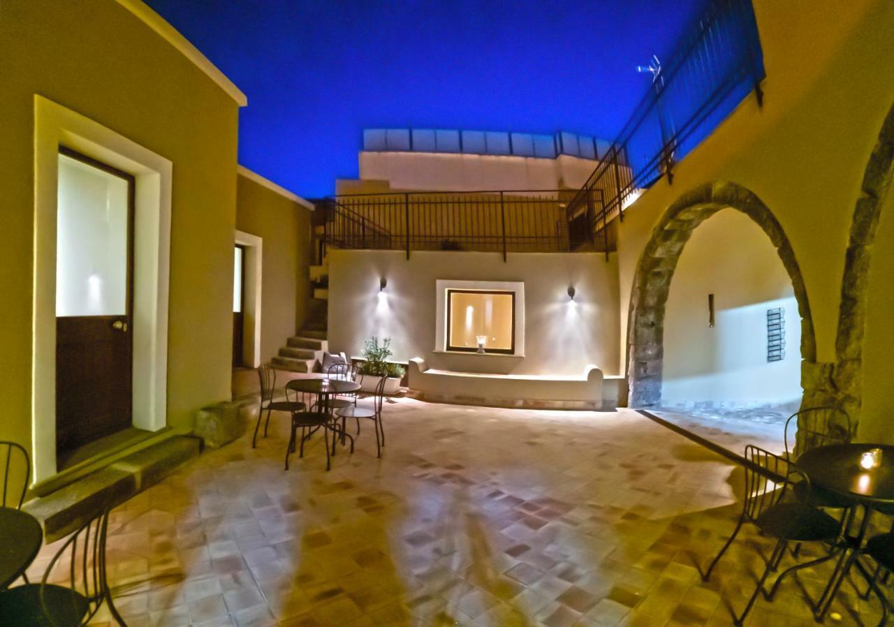 Locanda Sant'Antonio アーチ・サンタントニオ エクステリア 写真